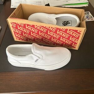 White kids vans